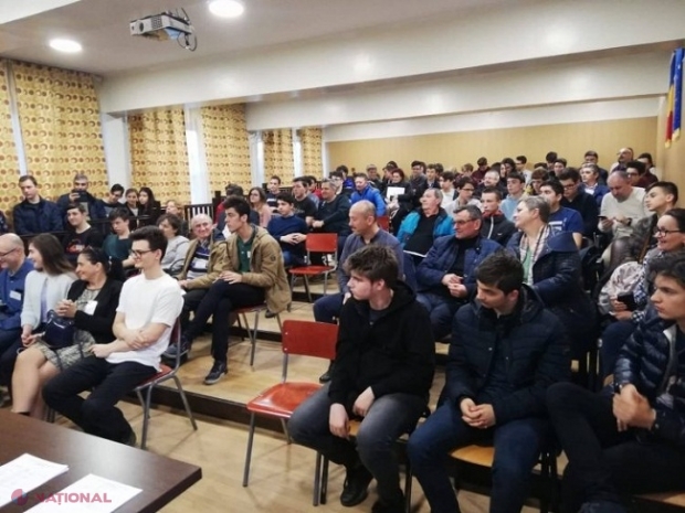 Informaticienii de AUR ai României și R. Moldova s-au întrecut la Botoșani: Echipa Liceului „Orizont” din R. Moldova a obținut două premii I