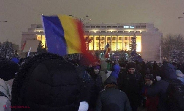 Noi proteste de amploare anunţate în weekend, în Piaţa Victoriei din Capitală. Mesajul unei victime a incendiului din Colectiv