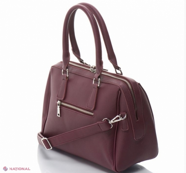 O femeie de la Leova a plătit MII de lei pentru o geantă de brand, dar peste două săptămâni s-a rupt o toartă: Cum și-a recuperat banii 