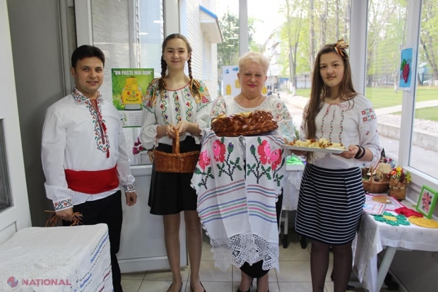 FOTO, VIDEO // Săptămâna Culturii Naționale la liceele „ORIZONT”: Mămăligă URIAȘĂ, lecții ale meșterilor populari, excursii tematice, cântece și dansuri populare, dar și masterclass-uri de preparare a bucatelor tradiționale