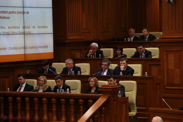 LIVE VIDEO // Ceremonia de depunere a JURĂMÂNTULUI de către membrii Guvernului condus de Gaburici