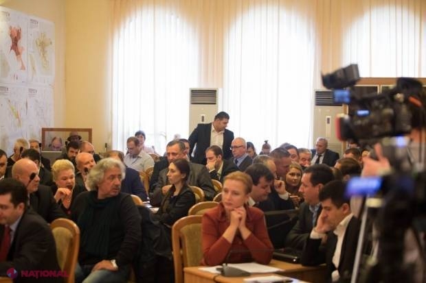 Cine sunt cel mai TÂNĂR și cel mai VÂRSTNIC membri ai CMC