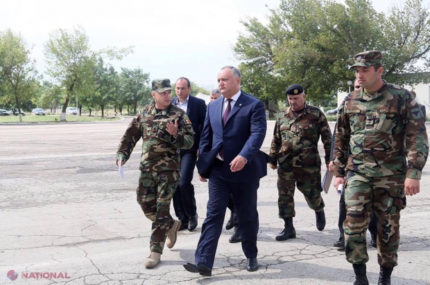 Usatîi îl ia peste picior pe Dodon, după ce ultimul a „AMENINȚAT” guvernarea: „Dodon nu este gladiator, iar moldovenii nu sunt ROBI”