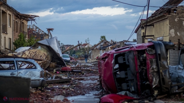 FOTO, VIDEO // Tornadă DEVASTATOARE în Cehia: Cinci morți, zeci de răniți, localități distruse