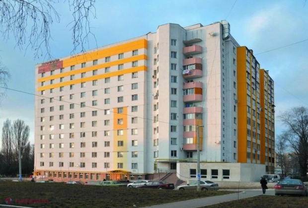 FOCAR de COVID-19 în căminul UTM: Numeroși studenți au fost transportați cu FEBRĂ la spital