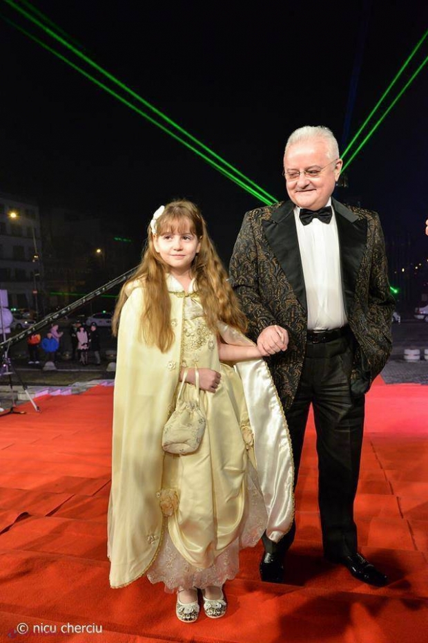 Uite ce tablouri pictează Irina Columbeanu la doar opt ani! O să rămâi mască