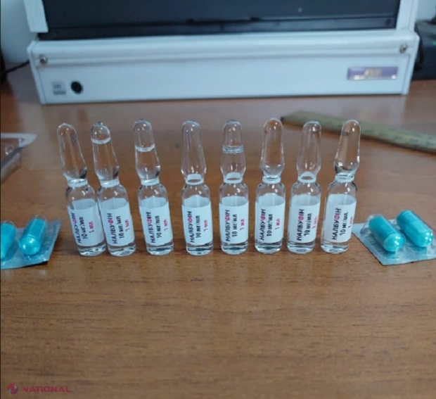 Substanțe INTERZISE, „mirosite” la vamă: Ampule și pastile cu efect psihotrop, ascunse în scurta unui pasager
