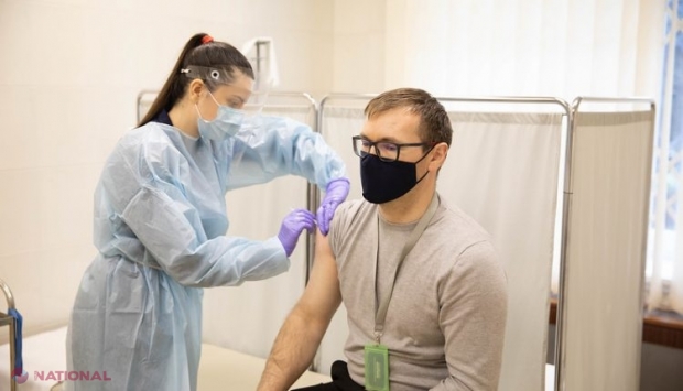Angajații Parlamentului, VACCINAȚI în sediul Legislativului cu „AstraZeneca”