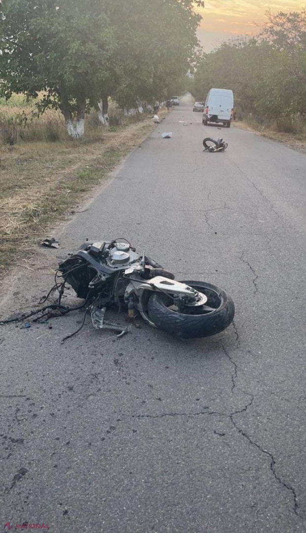 A împrumutat „Honda” unui consătean şi şi-a găsit sfârșitul într-un copac: Accident cumplit la Orhei