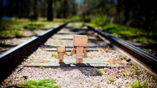 Drumul cu avionul de la Bucureşti la Iaşi, mai IEFTIN decât cu trenul  