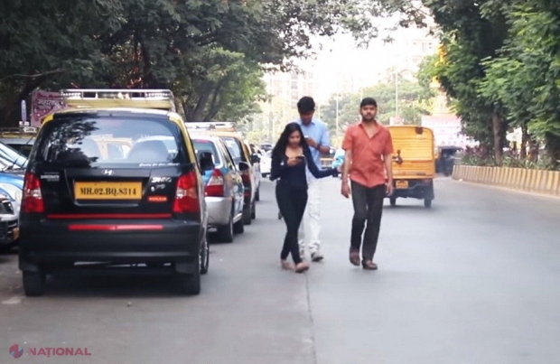 VIDEO // O tânără ia de mână bărbați pe stradă. Reacțiile lor!