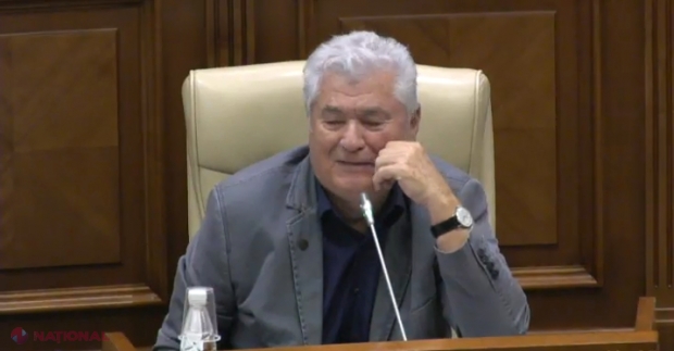 Voronin BLESTEAMĂ deputații și alegătorii: „Să se USUCE mâinile celor care o să vă mai voteze”