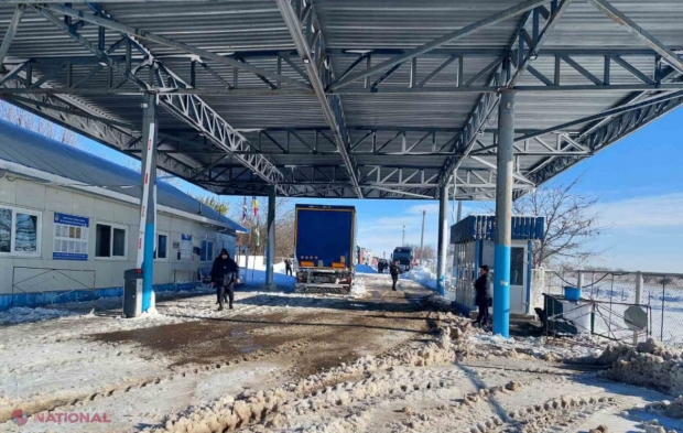 Toate punctele de trecere a frontierei de stat activează în regim normal, după ce drumurile de acces au fost deblocate. A fost reluată și circulația TIR-urilor