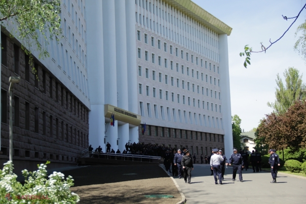 Parlamentul rămâne FĂRĂ CINCI deputați