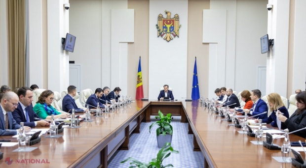 Integrare europeană: Finalizarea proceselor inițiate în justiție, dezoligarhizarea și fortificarea capacităților Procuraturii Anticorupție, prioritățile autorităților de la Chișinău înaintea deciziei Consiliului European din decembrie  