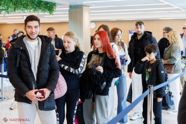 FOTO // Cei unsprezece cetățeni ai Republicii Moldova evacuați din Liban au ajuns în siguranță la Chișinău