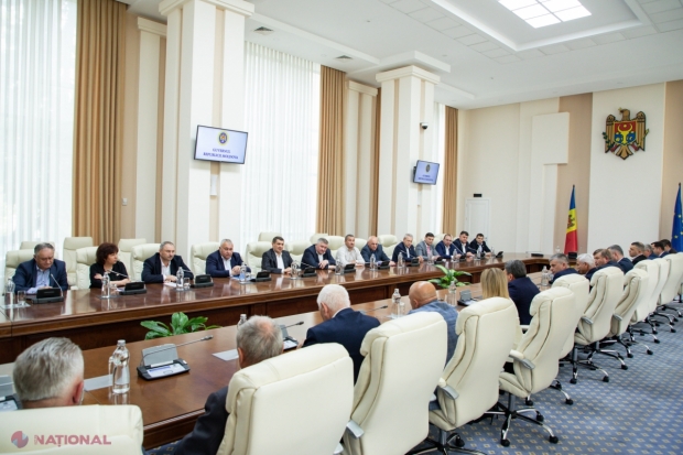 Președinții de raioane, CONVOCAȚI la Guvern de premierul Dorin Recean: „Avem, împreună, obligația de a aduce Europa acasă, de a construi o țară cu cetățeni prosperi și instituții puternice”