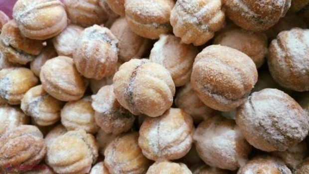 REŢETĂ // Nuci umplute cu crema de rom - desertul COPILĂRIEI tale!
