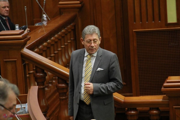 Mihai Ghimpu, PENSIONAR. Vezi ce pensie are