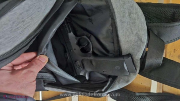 Moldovean prins cu pistol neletal ascuns în bagaj la frontieră