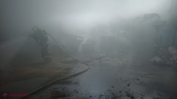 Incendiu la Micăuți: Pompierii salvează utilajele și materia primă după o intervenție rapidă în raionul Strășeni