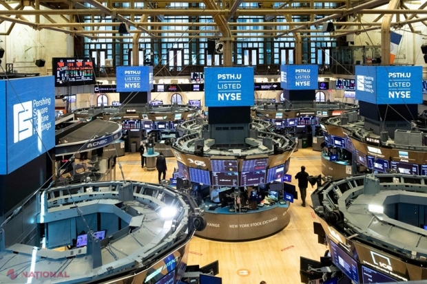 Wall Street în cădere liberă din cauza noilor tarife comerciale ale lui Trump și a temerilor economice