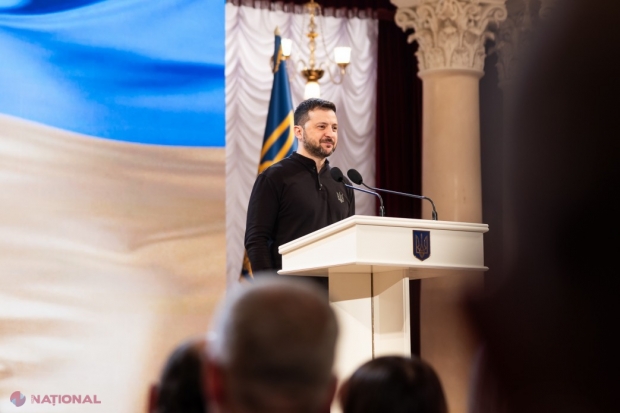 Zelenski răspunde ironic criticilor vestimentare după vizita la Casa Albă, la un eveniment cultural în Kiev