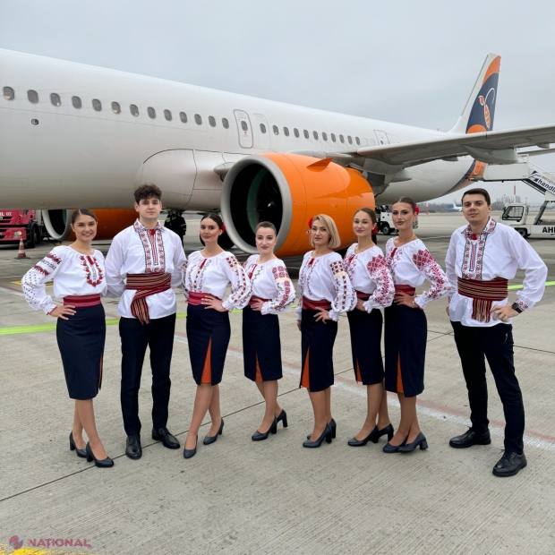 FOTO // HiSky celebrează Ziua UNIRII în zbor, cu echipaje în costume tradiționale și vin servit pasagerilor