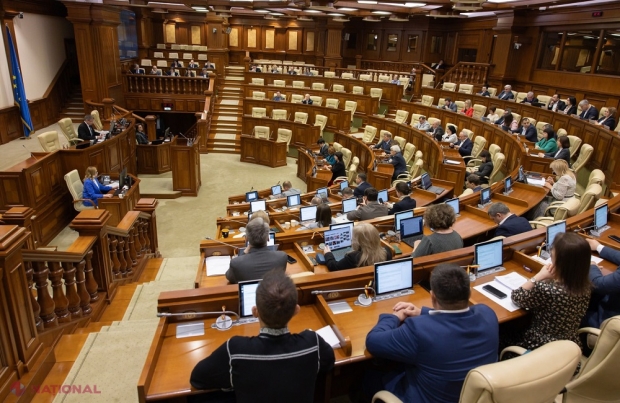 Deputații examinează importante proiecte legislative în ședința plenară de joi