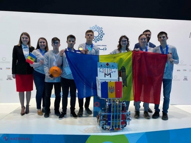 Robotul „Ștefan cel Mare” a făcut FURORI în Dubai: Echipa de robotică a R. Moldova, medalie de AUR și campioană la alte două categorii