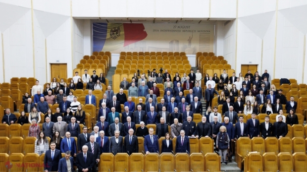 Maia Sandu celebrează 35 de ani de la înființarea Primului Parlament: „Curajul de atunci e temelia libertății de azi”
