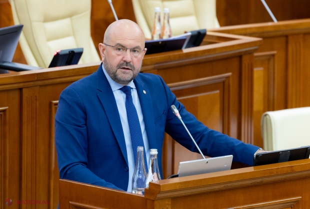 Opoziția pierde lupta împotriva ministrului infrastructurii: Moțiunea a fost respinsă de Parlament