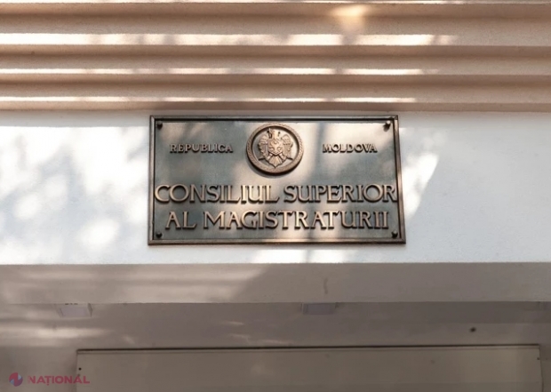 CSM, supărat pe acuzațiile la adresa judecătorilor, care ar tergiversa examinarea unor dosare: „Autoritățile trebuie să evite comentarii publice care ar putea pune presiune pe magistrați sau ar putea compromite imaginea întregului sistem judiciar”