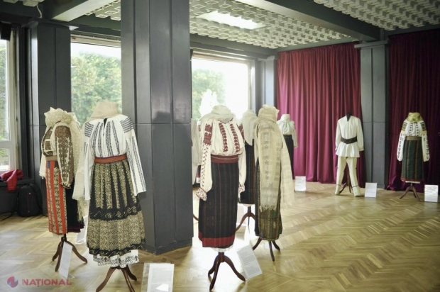 VIDEO, FOTO // DRRM promovează la Chișinău includerea cămășii cu ALTIȚĂ în patrimoniul UNESCO. Este pentru prima dată în 116 ani de la înființare, când o colecție a MNȚR ajunge la Chișinău. „Avem aceeași cultură, tradiții, istorie și limbă…”
