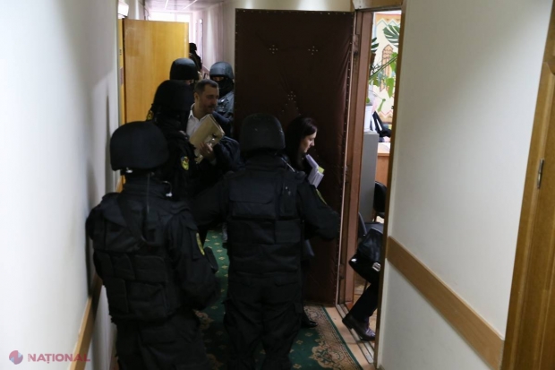 VIDEO, FOTO // Ce mesaj i-a transmis astăzi, la judecată, Vlad Filat lui Plahotniuc