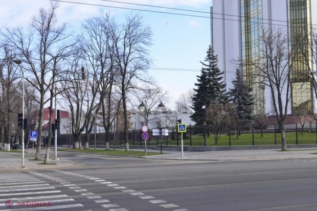 DOC // Circulația rutieră pe strada Sfatul Țării, în preajma Președinției și Parlamentului, REDESCHISĂ: „Străzi blocate ani la rând pentru confortul unor politicieni se redeschid pentru cetățeni”