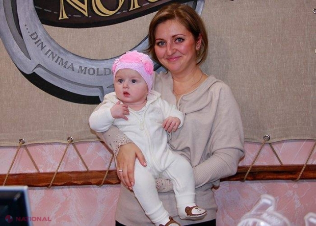 FOTO // Fiica Alionei Triboi, în straie naționale la doar 7 luni
