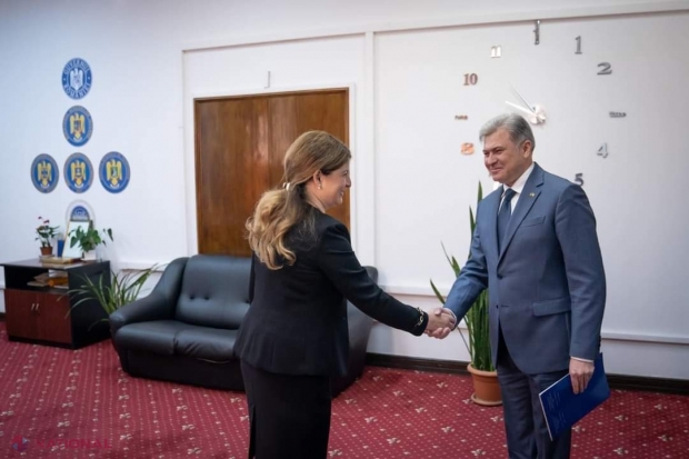 DISCUŢII // Permisele de conducere emise în R. Moldova ar putea fi preschimbate în acte românești