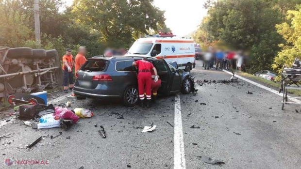 TRAGEDIE // Doi moldoveni, soț și soție, au DECEDAT într-un accident produs în România. Copilul lor de patru ani a ajuns în spital. Familia venea din Germania