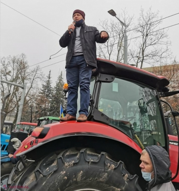 Fermierii care au protestat în decembrie în fața Guvernului și Parlamentului, chemați la Poliție. MAI: „Dacă nu sunt de acord, să conteste în instanța de judecată”