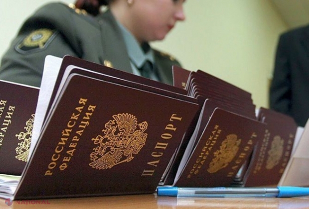 Rusia a împărțit în Donbas peste 25 000 de pașapoarte