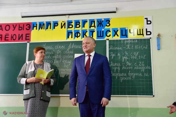 JENANT // Igor Dodon, CORECTAT de elevii liceului „N.V. Gogol”, cu predare în limba rusă. Dialogul care nu i-a picat bine președintelui