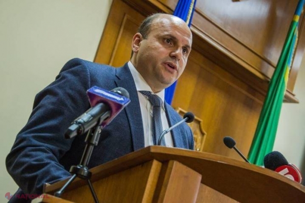 Alegeri cu SCANDAL. Un etnic român a fost ALES în fruntea Consiliului Regional Cernăuţi