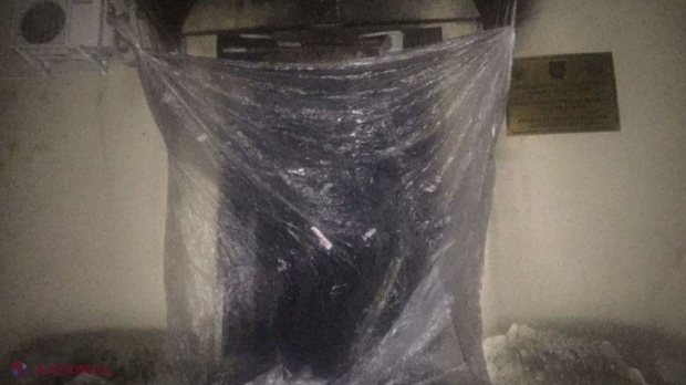 Cine a dat FOC sediului Procuraturii din Vulcănești: Un tată a vrut să-și răzbune fiul condamnat pentru mai multe crime