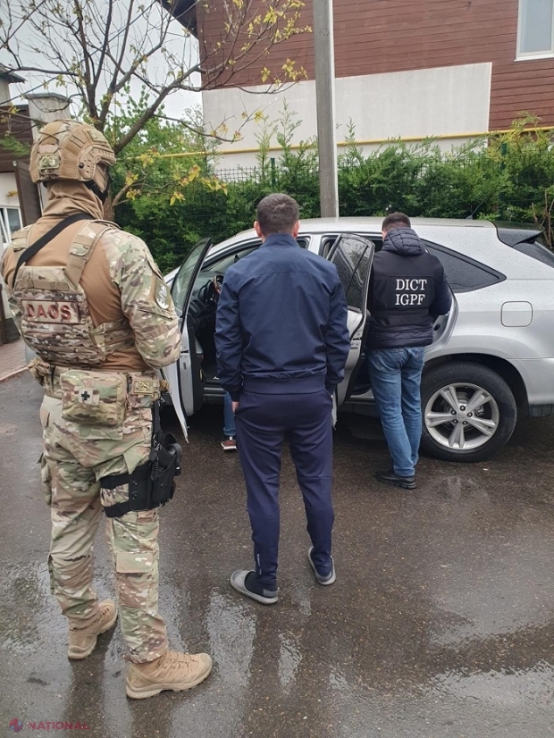 Câștiguri de sute de mii de euro pentru a duce ilegal, via R. Moldova, zeci de turci în state din Europa: Patru bărbați și două femei de la sudul R. Moldova, cercetați penal