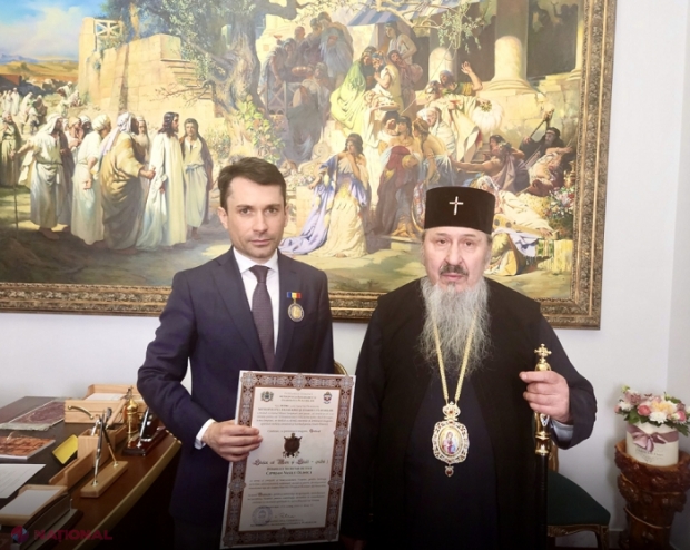 Secretarul de stat pentru Culte din Guvernul României, întrevedere la Chișinău cu Mitropolitul Basarabiei, ÎPS Petru: Ciprian-Vasile Olinici, decorat cu ordinul Ștefan cel Mare și Sfant – gradul 1