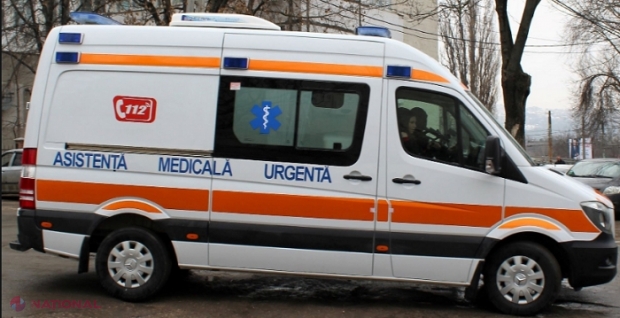 În R. Moldova există o SINGURĂ ambulanță specială, necesară în caz de infecții grave: Cum a fost transportat singurul bolnav din R. Moldova de la Aeroport la un spital, ca să ajungă, în final, la „Timofei Moșneaga”