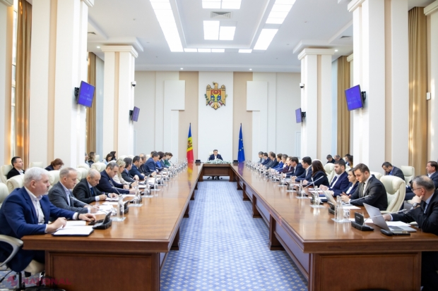 R. Moldova, PREGĂTITĂ de sezonul rece 2024-2025. „Energocom” a discutat cu „Nuclearelectrica” și „OMV Petrom” din România în privința suplinirii importurilor de energie electrică la preț preferențial până la sfârșitul lunii martie 2025