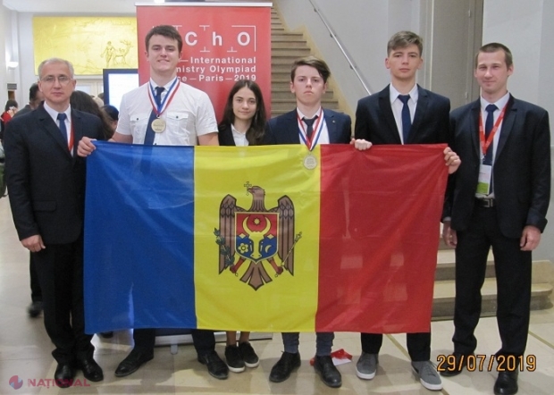 Două medalii pentru Republica Moldova la Olimpiada Internațională de Chimie