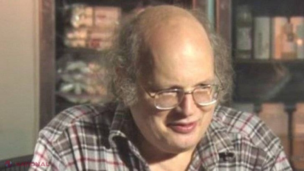 Un om de știință NU s-a spălat de 12 ani. Iată motivul bizar